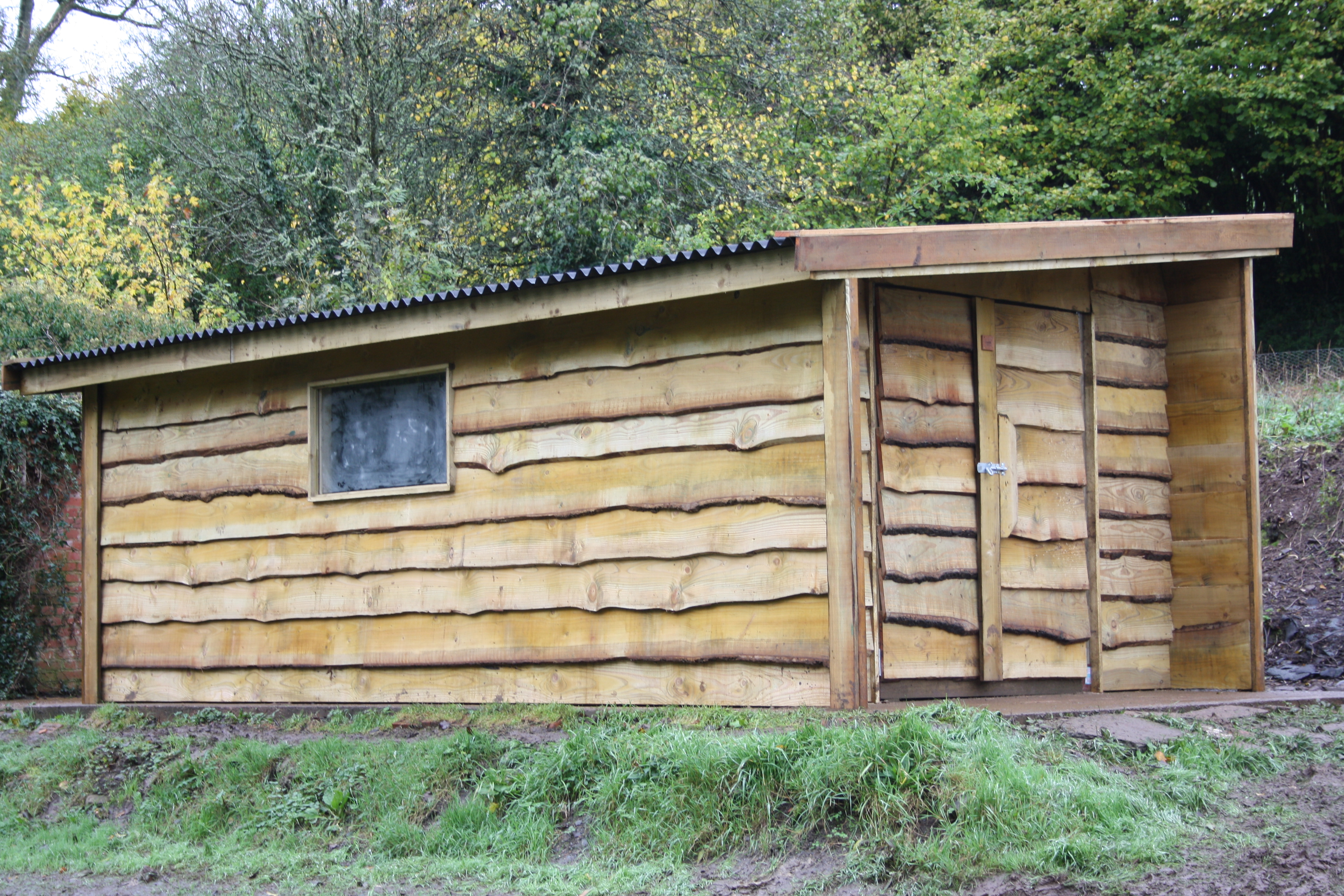  shed is a pretty and functional way of increasing work and storage