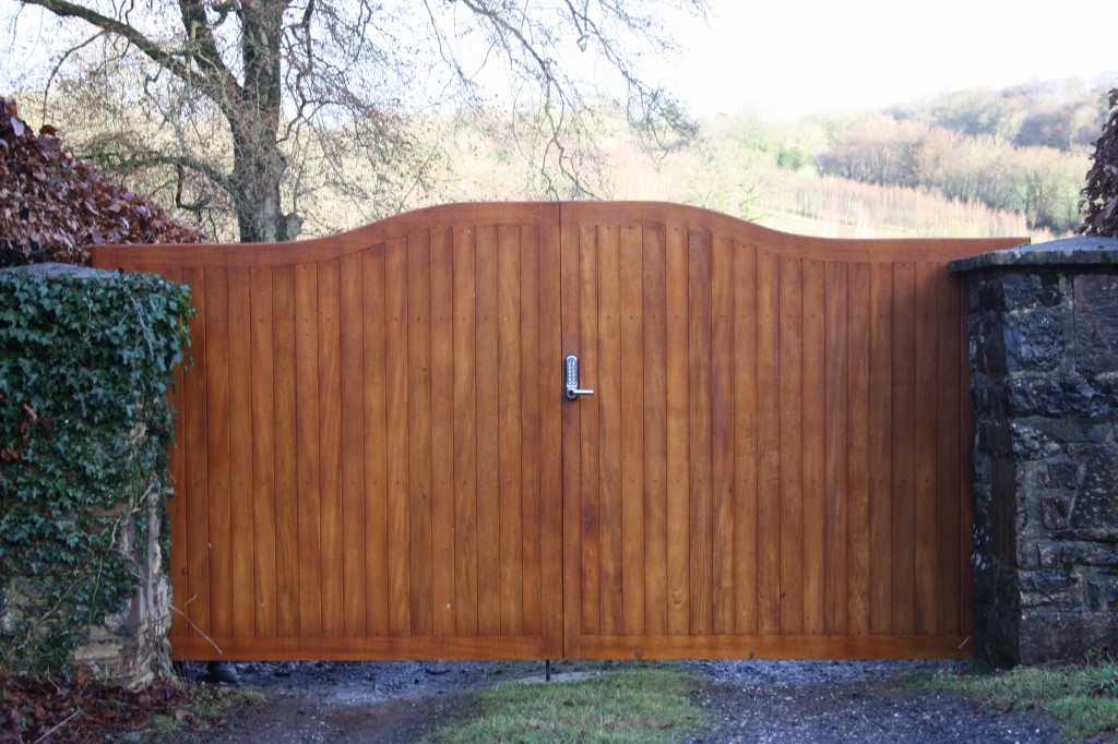 Idigbo Driveway Gates