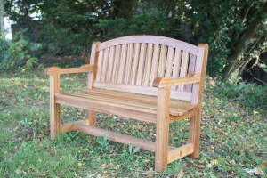 Curved back Bench. The Wooden Workshop, Bampton, Devon