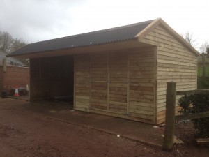 field shelter stable. The Wooden Workshop, Bampton Devon.