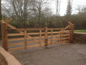 Hockey Stick Oak Gates. The Wooden Workshop, Oakford Devon.