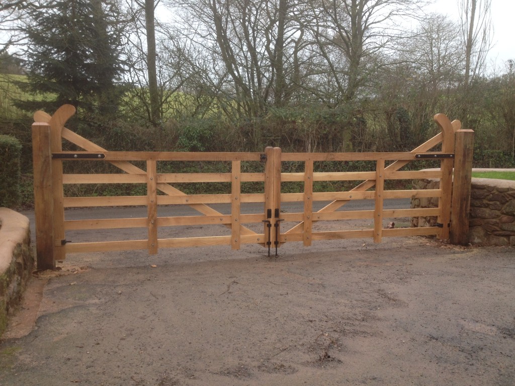 Hockey Stick gates, The Wooden Workshop. Oakford, Tiverton Devon