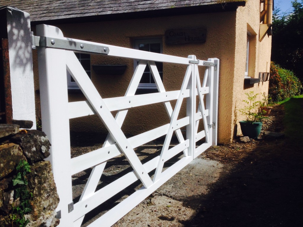 Diamond braced gates, white. The Wooden Workshop.